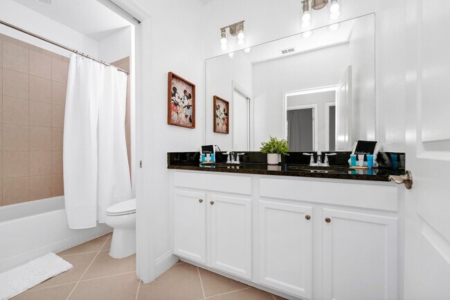Building Photo - 302 Captiva Dr