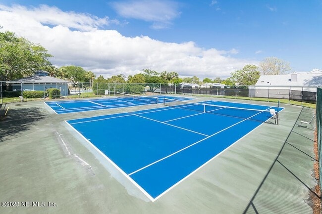 Building Photo - 114 Colombard Ct