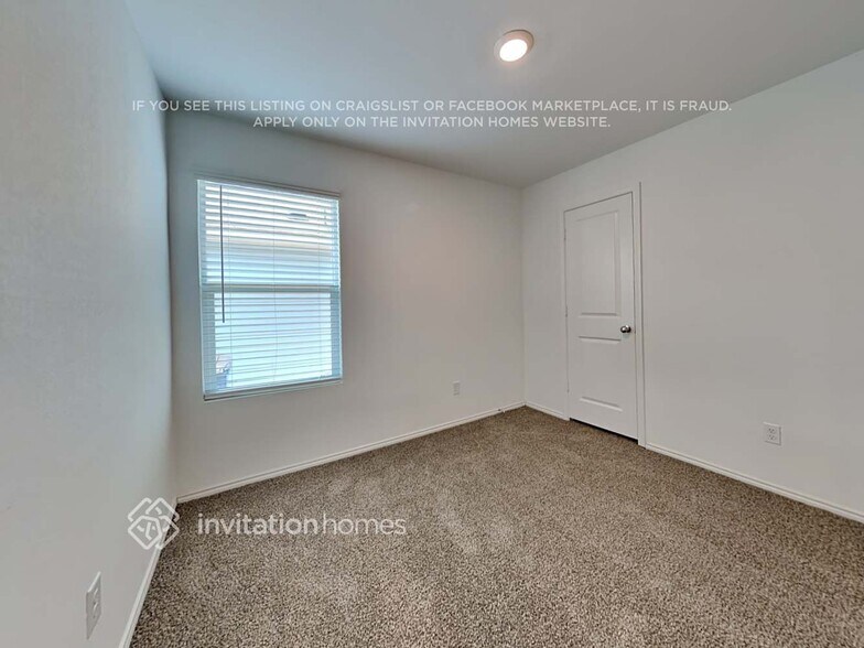 Building Photo - 308 Br Vlg Wy