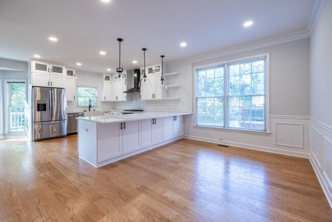Building Photo - 1759 Regency Park Walk