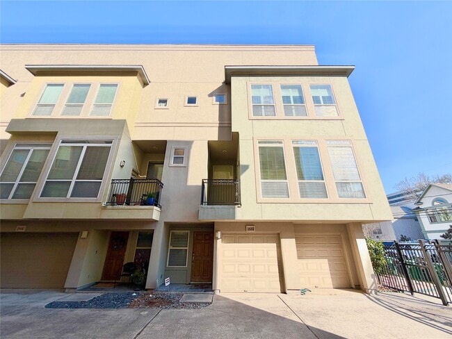 Building Photo - 5430 Crooms St