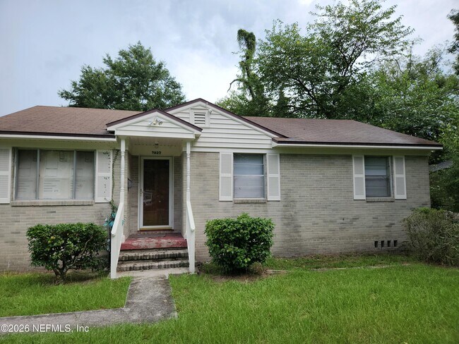Building Photo - 7927 Reid Ave