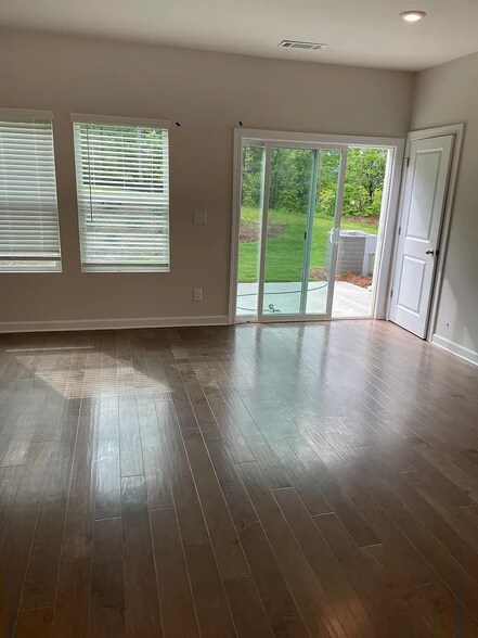 Hall - 2511 Greenmarket Dr
