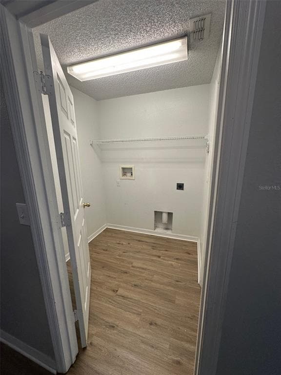 Building Photo - 1001 Lake Charles Dr