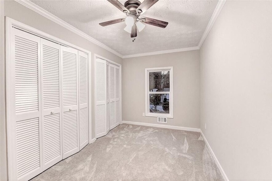 Building Photo - 3372 Cottonwood Ln