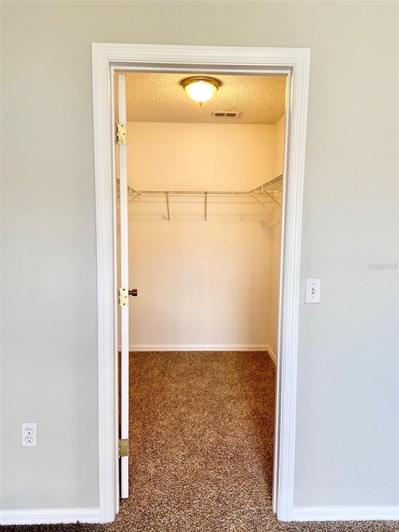 Building Photo - 715 Lucaya Dr