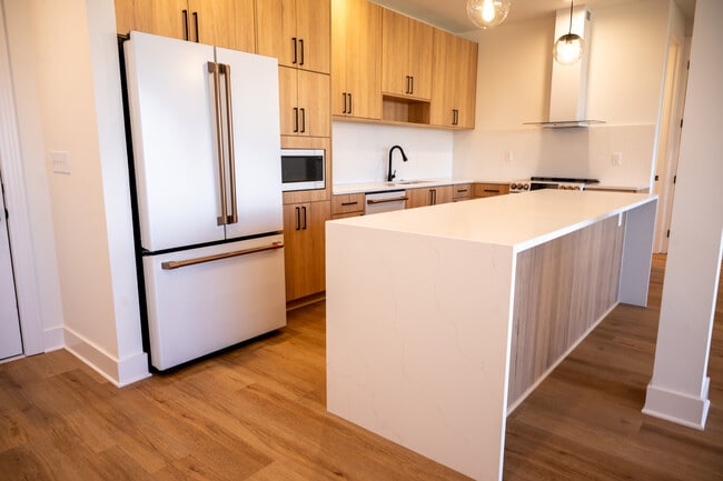Kitchen - ArriveKC Condos