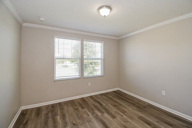 Building Photo - 2231 Pebble Point Dr