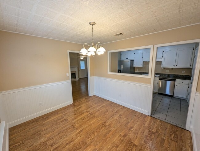 Building Photo - 2625 Weeping Willow Ln