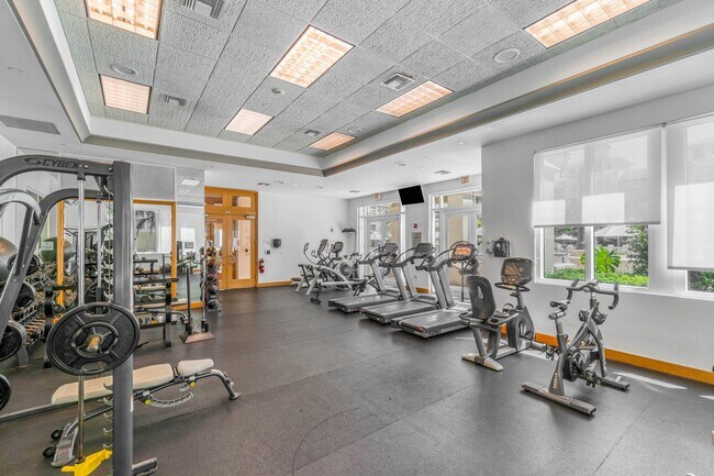 Building Photo - 99 SE Mizner Blvd