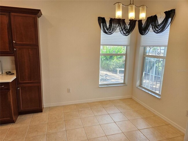 Building Photo - 920 Onager Ct