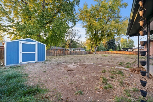 Building Photo - Available NOW! 4 Bedroom 3 Bath Beautiful Home