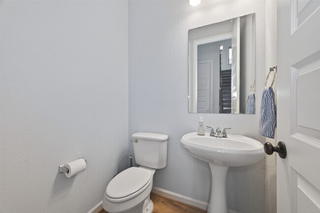 Building Photo - 7214 Darting Plover Wy