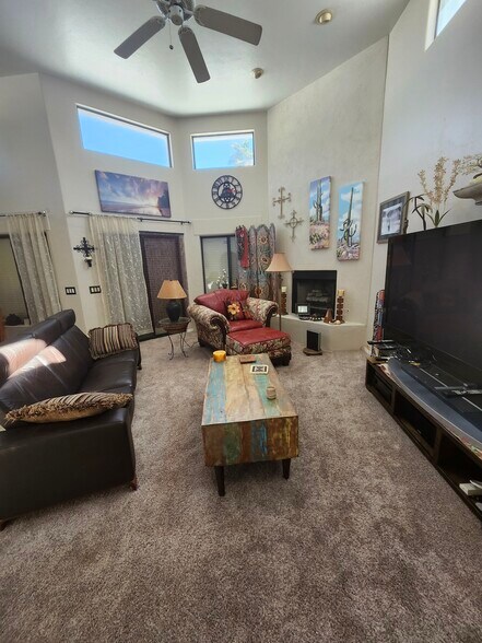 Livingroom2 - 1061 W Calle San Jose