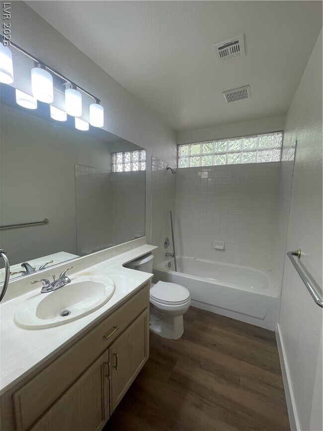 Building Photo - 2538 Furnace Creek Ave