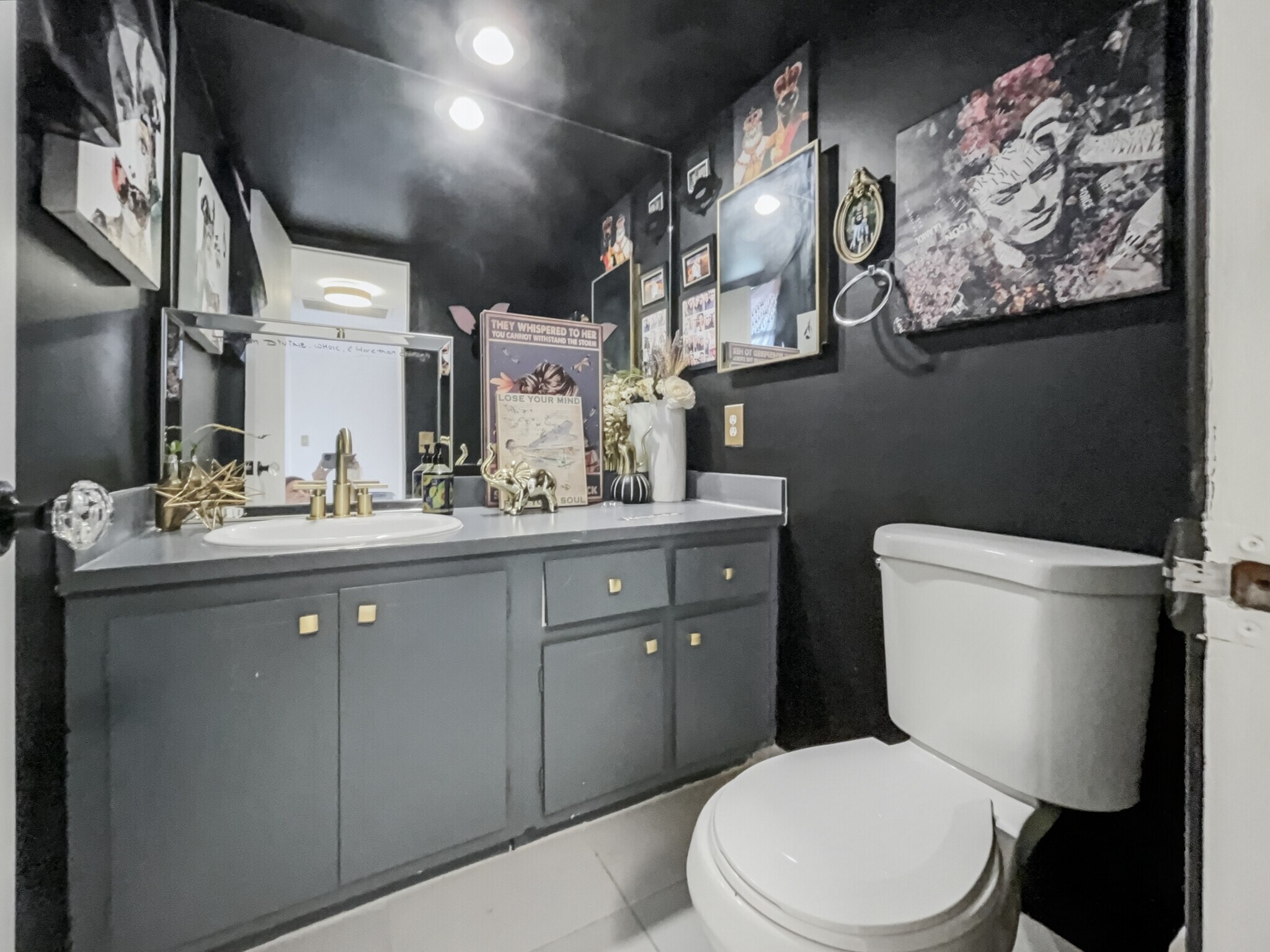Building Photo - 2661 S Course Dr