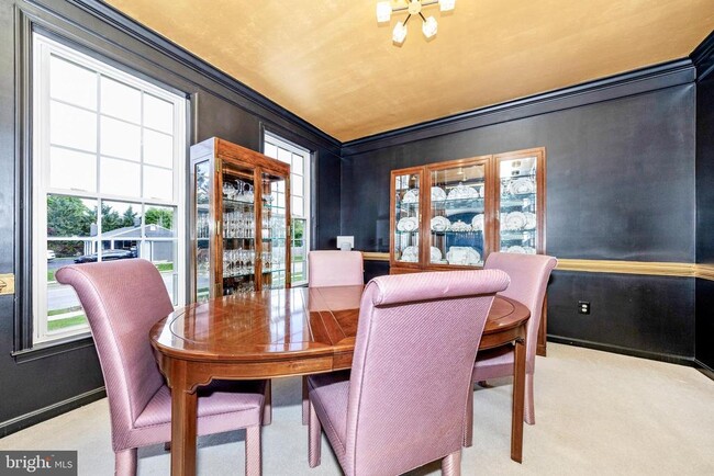 Building Photo - 1504 Larel Ct