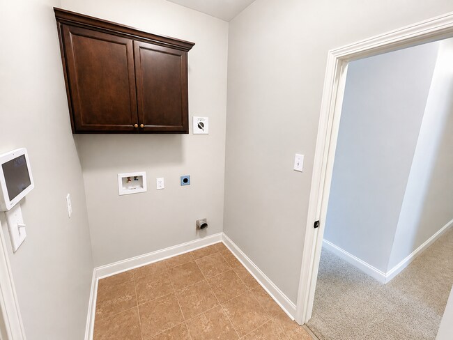 Building Photo - 13870 Maddie Cir