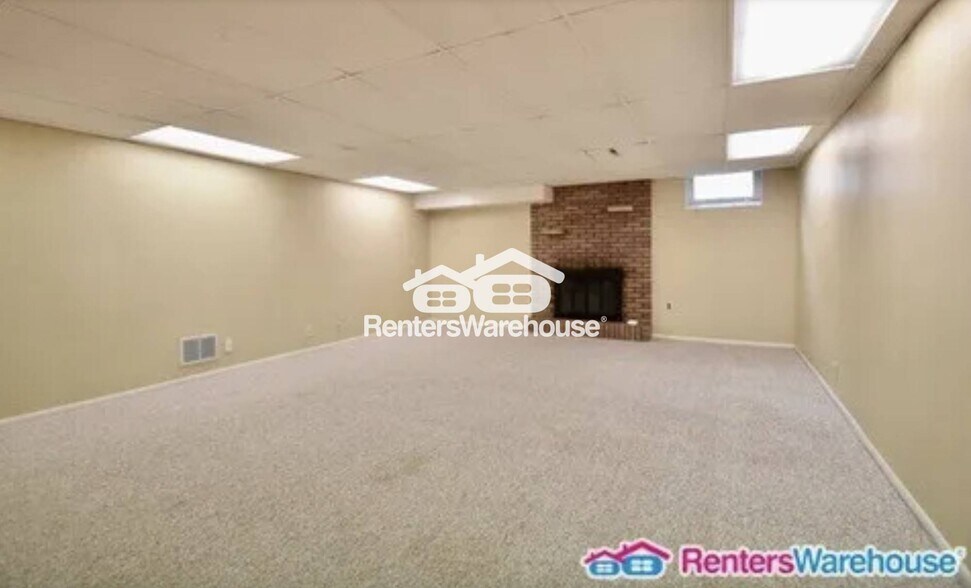 Building Photo - 6625 Brittany Rd