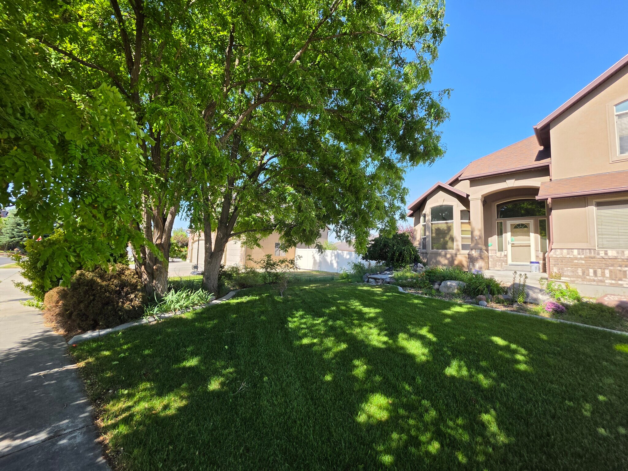 Building Photo - 10253 S Chestnut View Ct