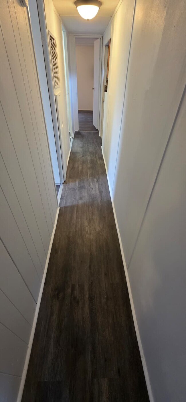 Building Photo - 8364 Cedar St