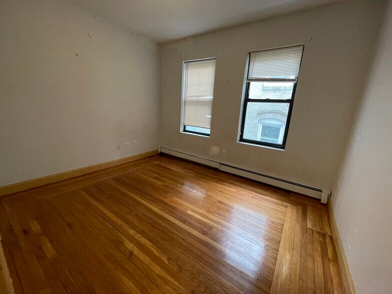 Building Photo - 181 Allston St