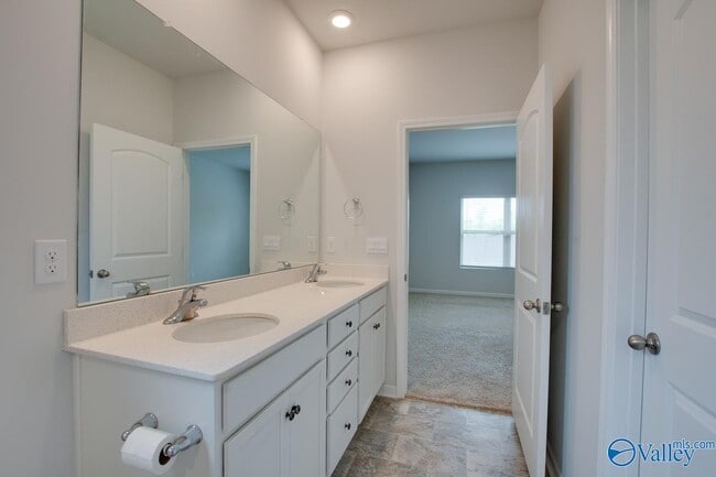 Building Photo - 145 Branton Ct