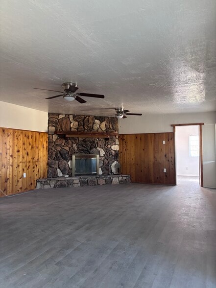 Building Photo - 41341 Old Highway 80