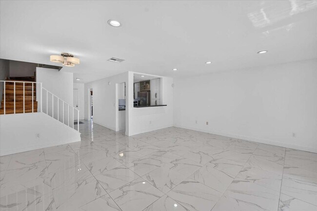 Building Photo - 21682 Cypress Rd