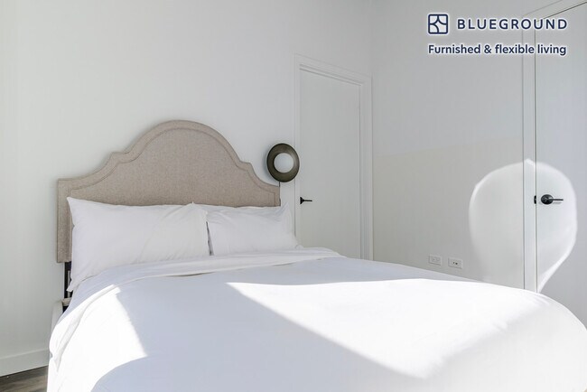 Building Photo - 61 W Erie St