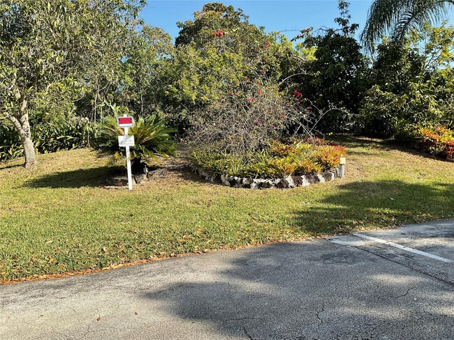 Building Photo - 3363 Spanish Moss Terrace