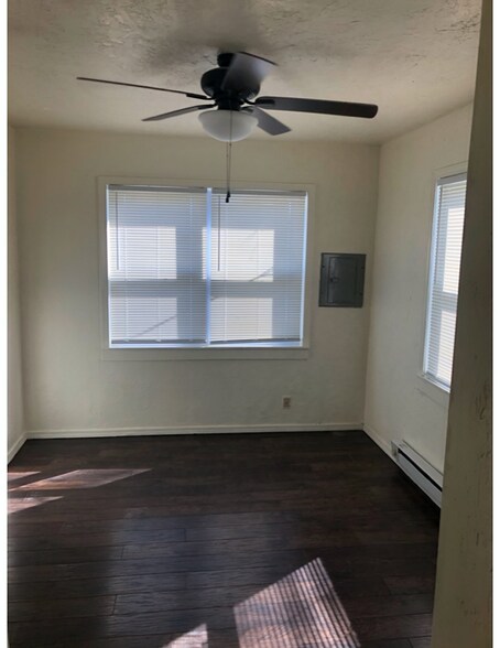 Building Photo - 110 S 9th St