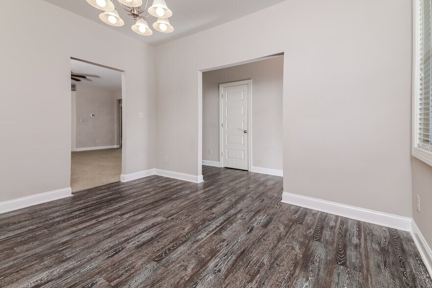Building Photo - 38 Birdo Point Way