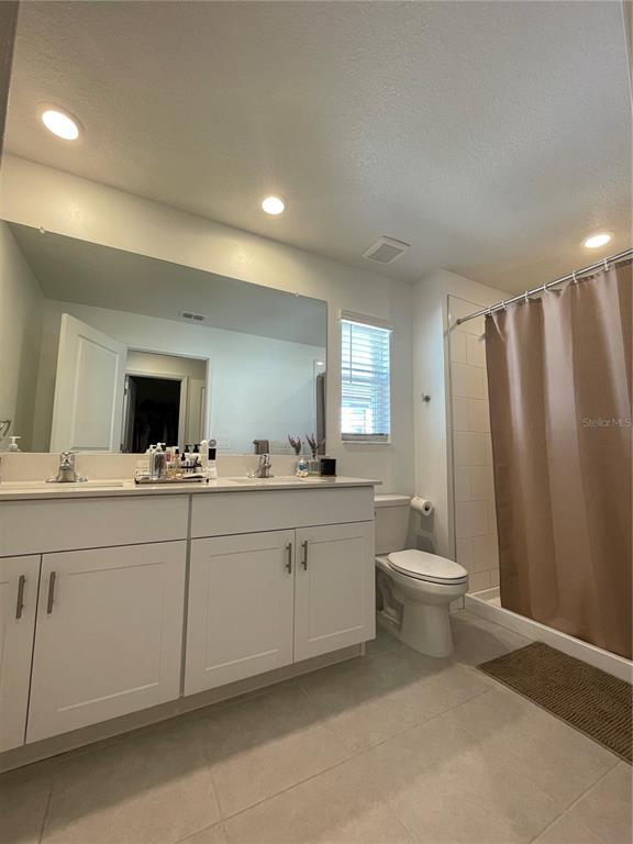 Building Photo - 10211 Trumpet Honeysuckle Wy