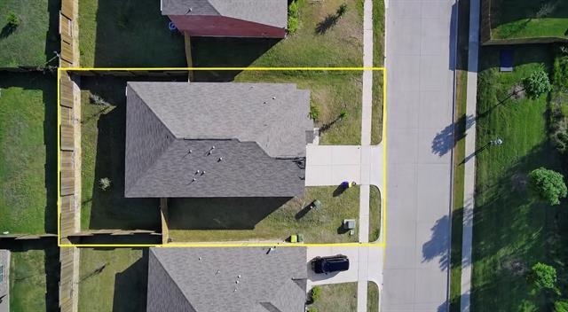 Building Photo - 740 Saratoga Dr