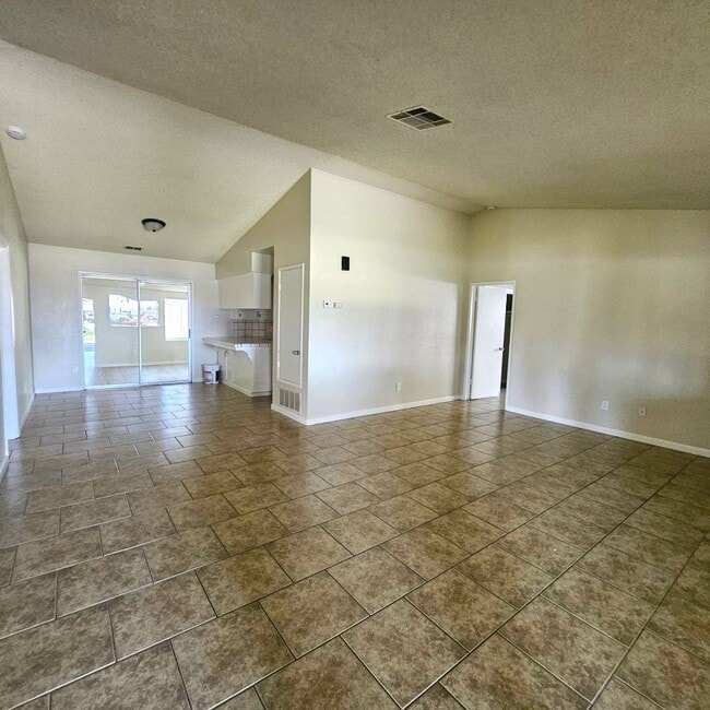 Building Photo - 2308 W Kanai Ave