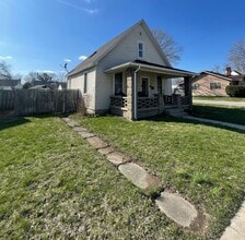 Building Photo - 1002 S 20th St