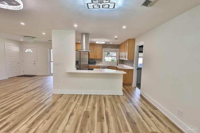 Building Photo - 3795 Summer Dr