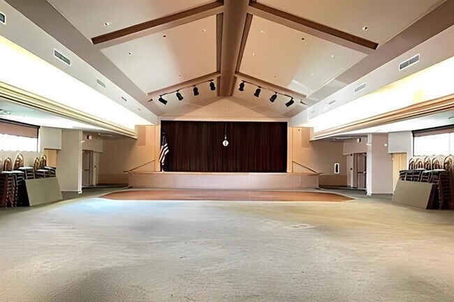 Building Photo - 7500 NW 5th Ct