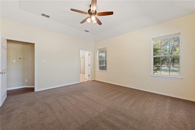 Building Photo - 2550 Co Rd 233