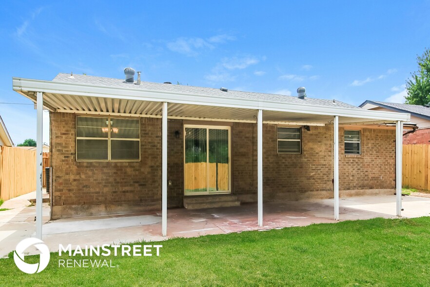 Building Photo - 808 Glenwood Dr