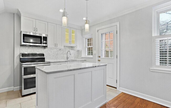 Updated Kitchen - 4901 29th Rd S