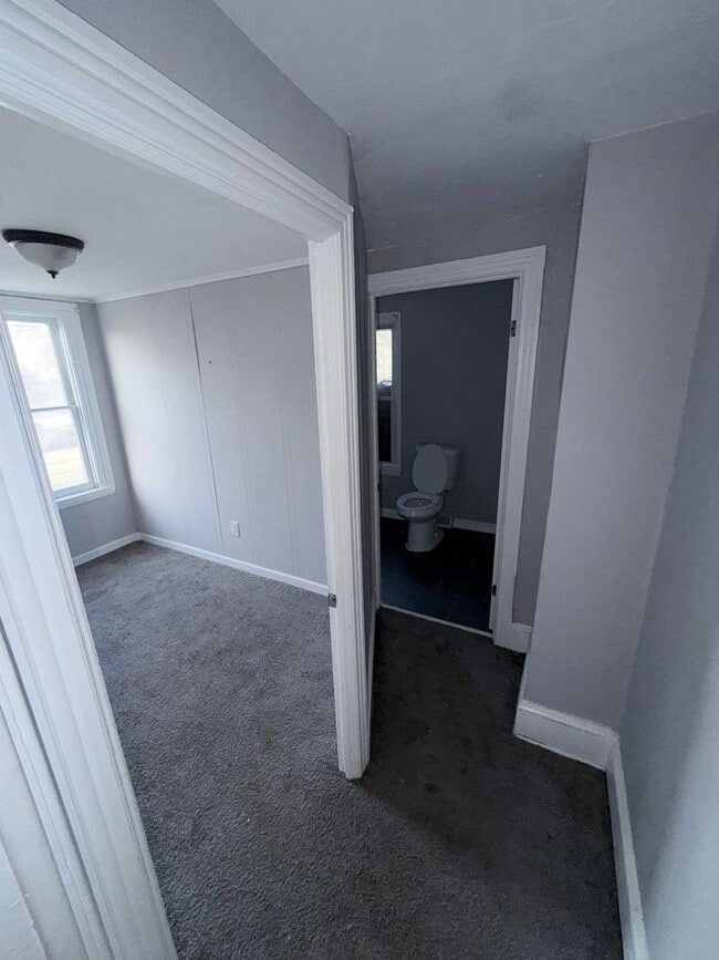 Building Photo - 46 Hancock St