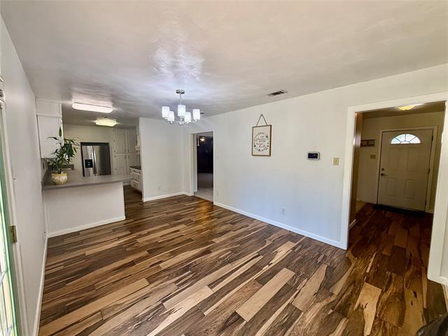 Building Photo - 6728 Karen Dr