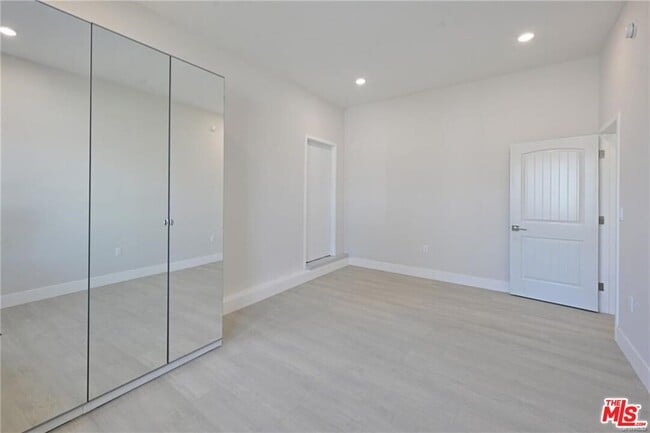 Building Photo - 7929 Blackburn Ave