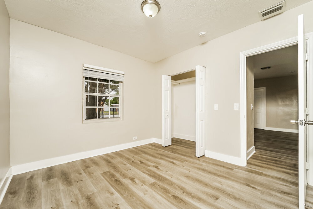 Building Photo - 16461 NW 19th Ave