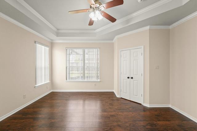 Building Photo - 1319 Lakeridge Ln