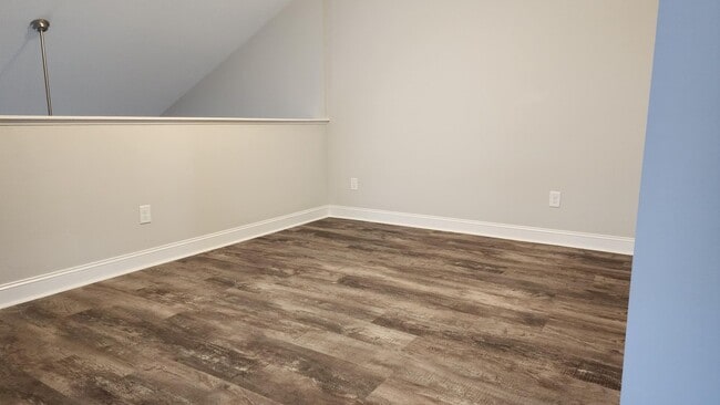 Building Photo - 1815 Fox Den Way