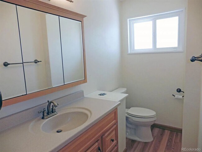 Building Photo - Spacious Littleton Home with Large Fenced Yard & Attached Garage!