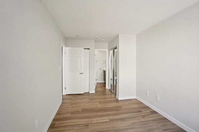 Building Photo - Chadron Apartment